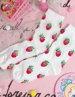 BlissGirl - Dreamy Strawberry Milk Socks - White / One size - Harajuku - Kawaii - Alternative - Fashion